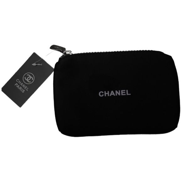 Chanel Cosmetic Beauty Pouch NIB - Picture 2 of 6